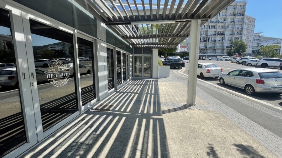 To Let commercial Property for Rent in Gardens Western Cape